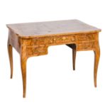 KLEINES LOUIS XV-BUREAU PLAT