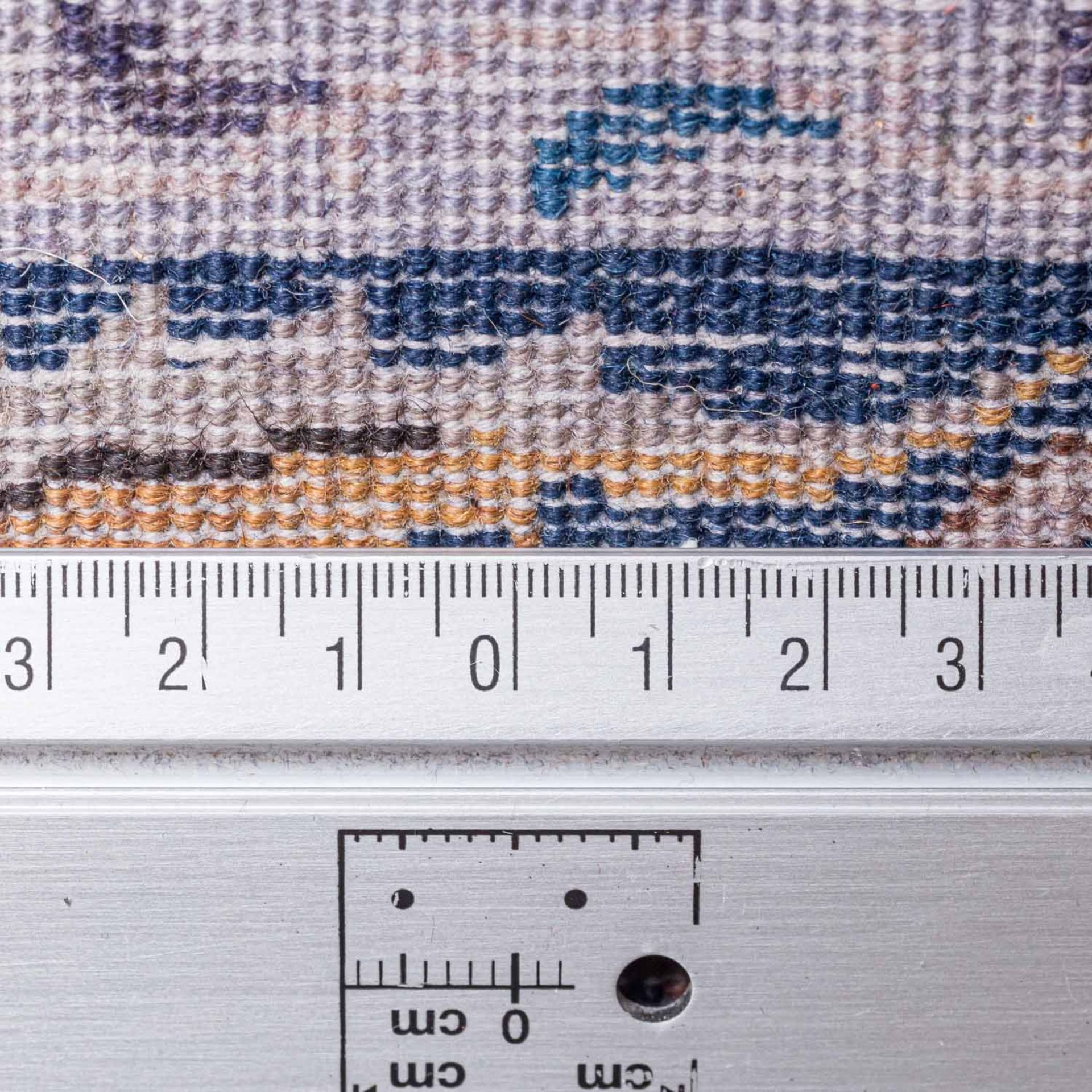 Orientteppich mit Seide. GHOM/PERSIEN, 20. Jh., 385x271 cm. - Bild 4 aus 4