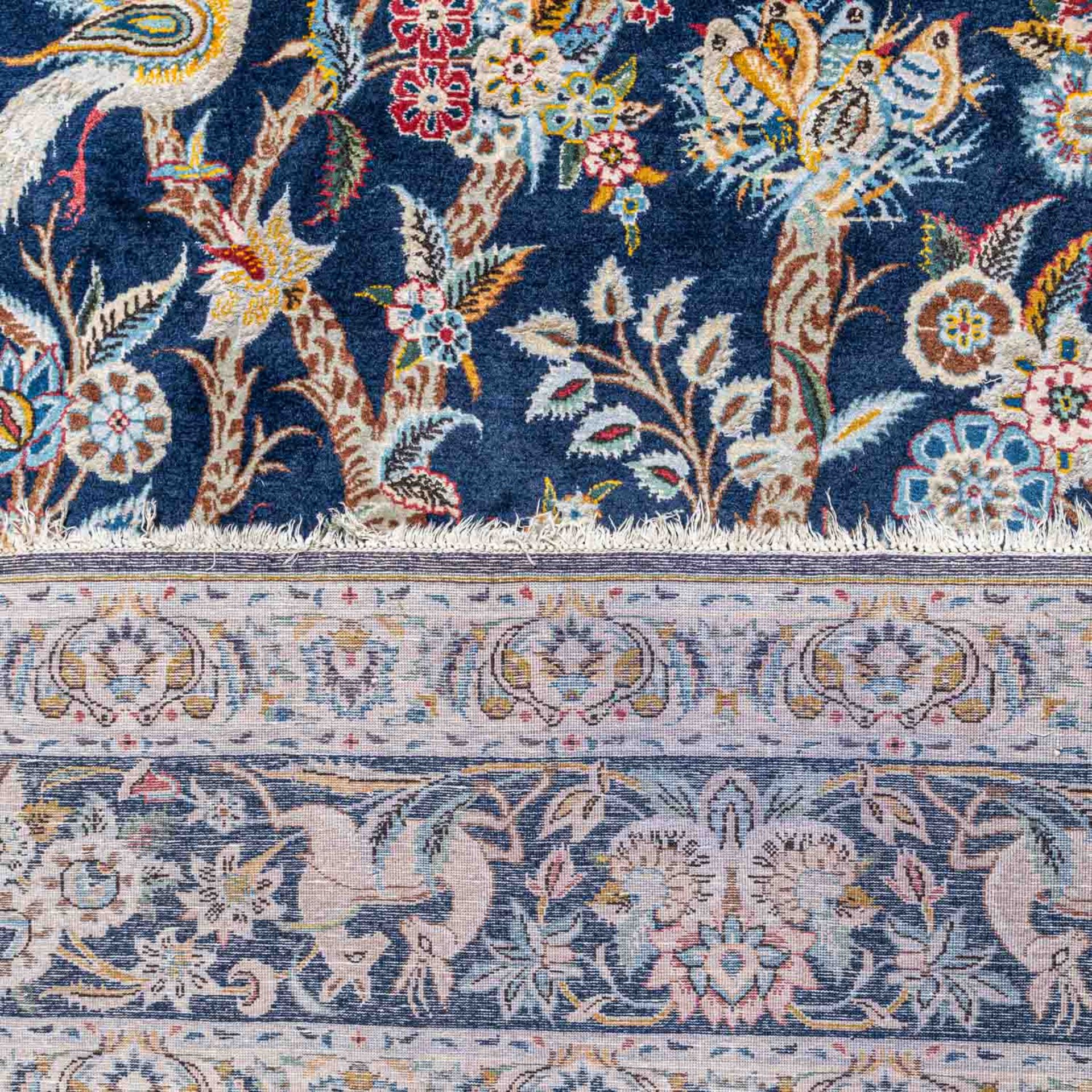 Orientteppich mit Seide. GHOM/PERSIEN, 20. Jh., 385x271 cm. - Bild 3 aus 4