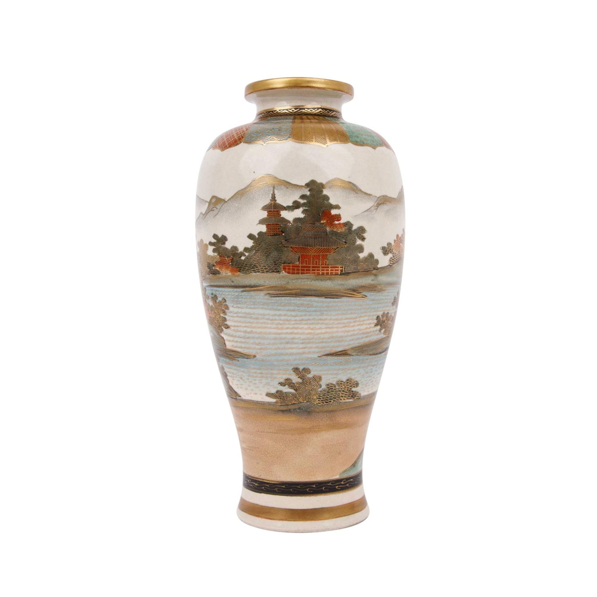 Vase. SATSUMA/JAPAN, Mitte 20. Jh., - Bild 2 aus 5