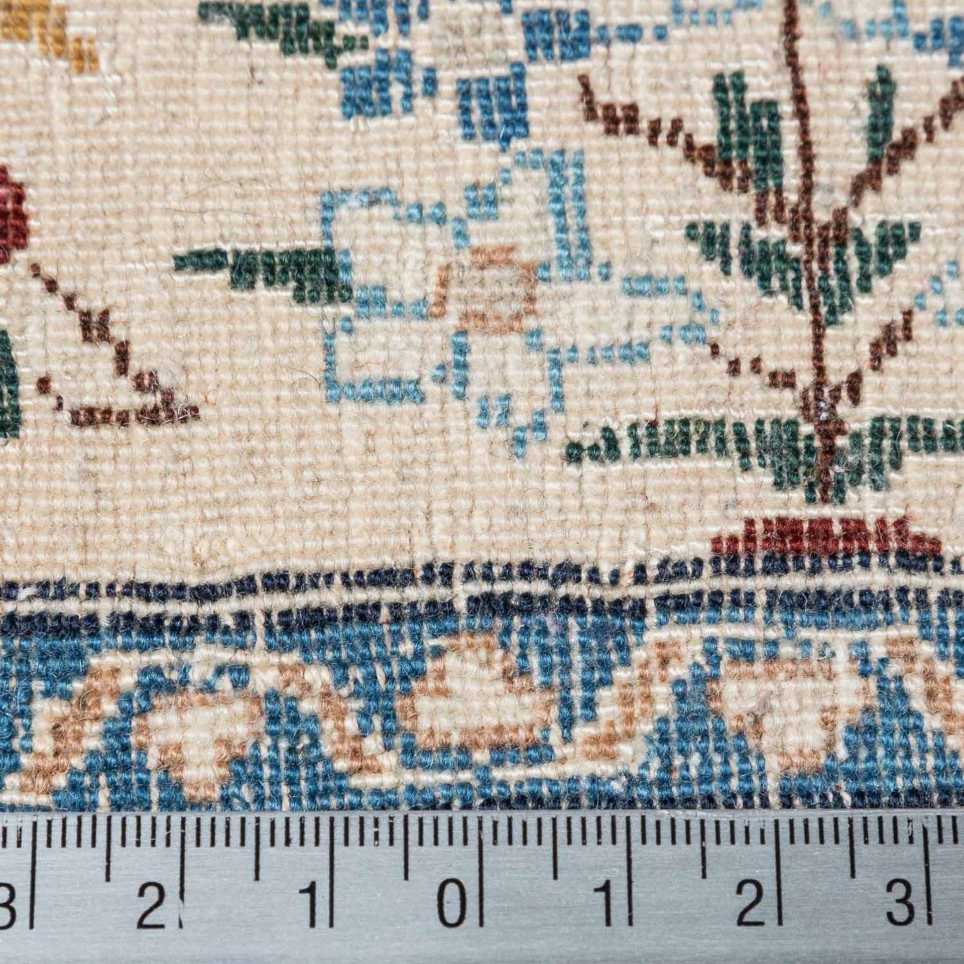 Orientteppich mit Seide. NAIN/PERSIEN, 20. Jh., ca. 104x62 cm - Image 3 of 3