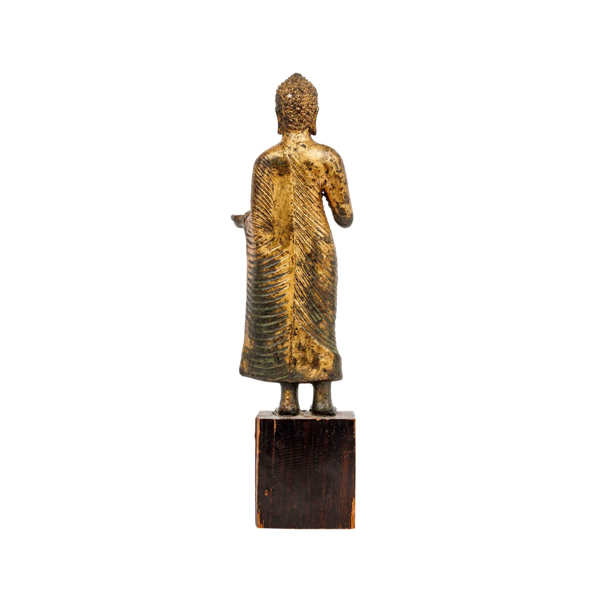 Buddha aus Bronze. THAILAND, 1880-1900. - Bild 3 aus 12