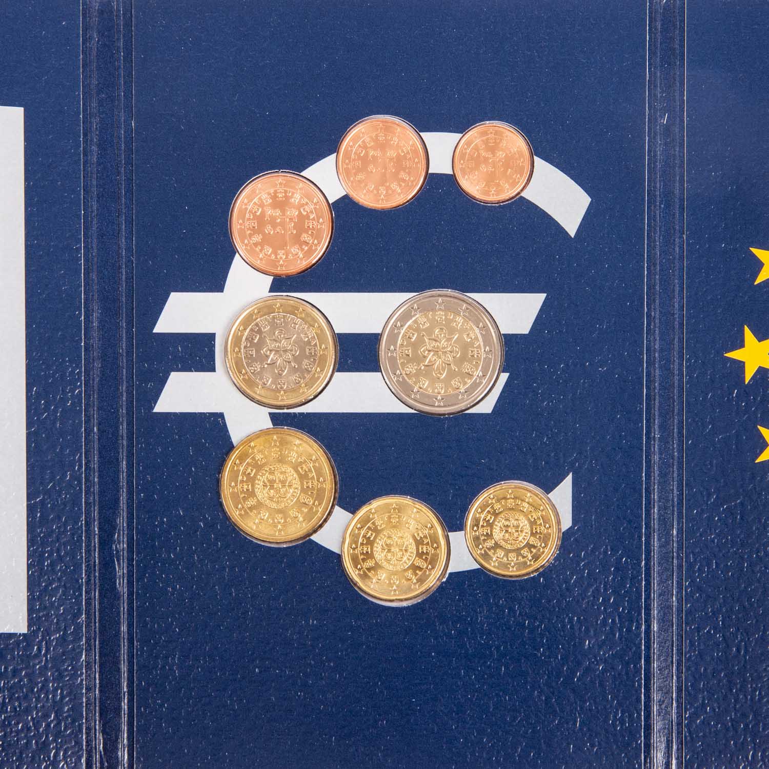 "Europa 2002 - Die ersten Euro-Kursmünzen mit excl. Silber-Gedenkprägungen" - - Image 4 of 6