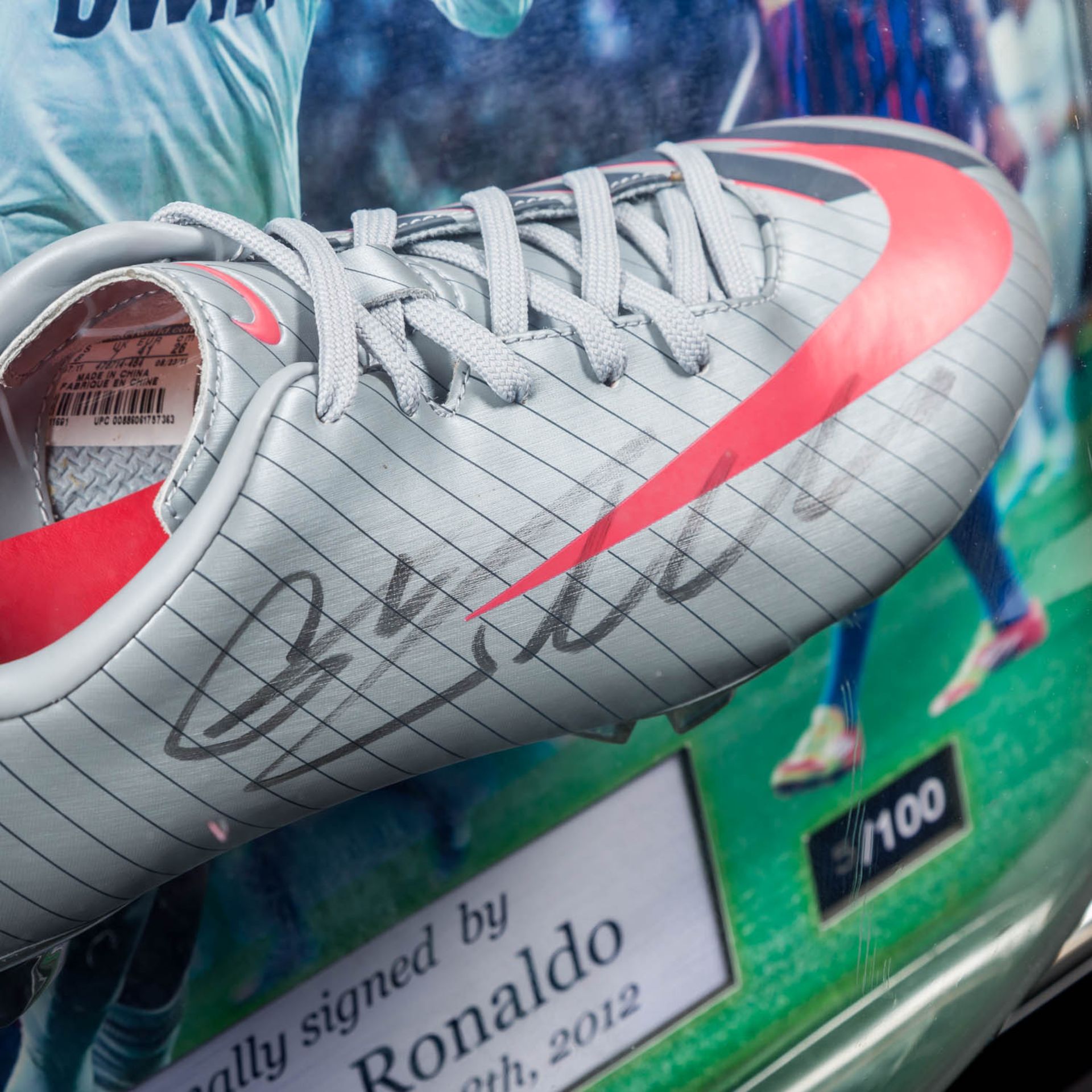 CRISTIANO RONALDO - Signierter Fußballschuh - Image 4 of 6