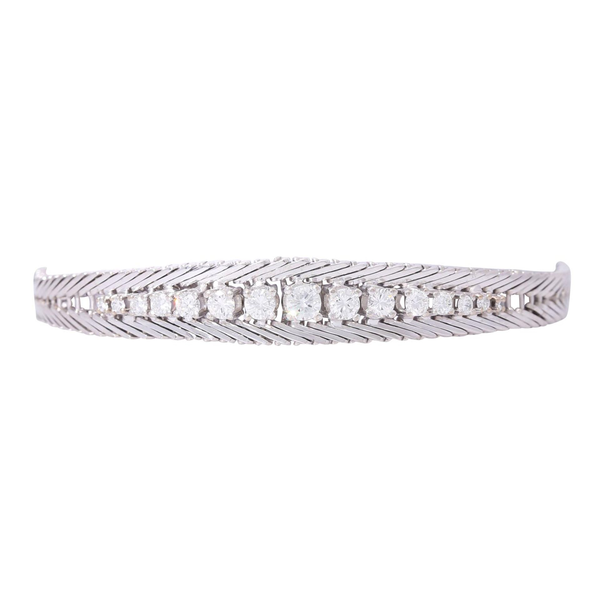 Armband mit 15 Brillanten zus. ca. 0,95 ct,