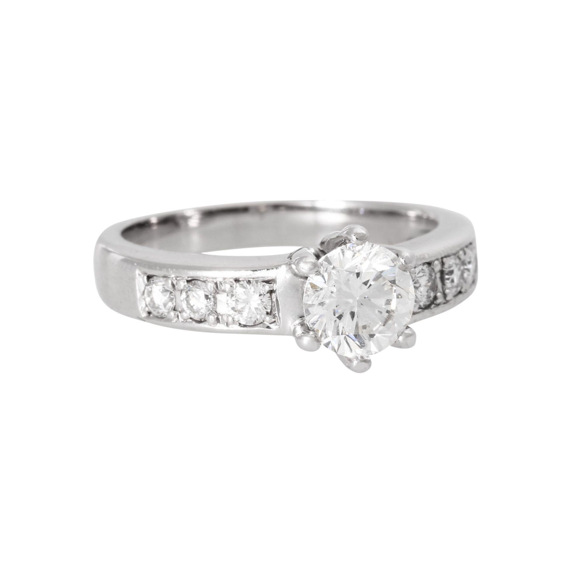 Ring mit Brillant von ca. 0,9 ct,