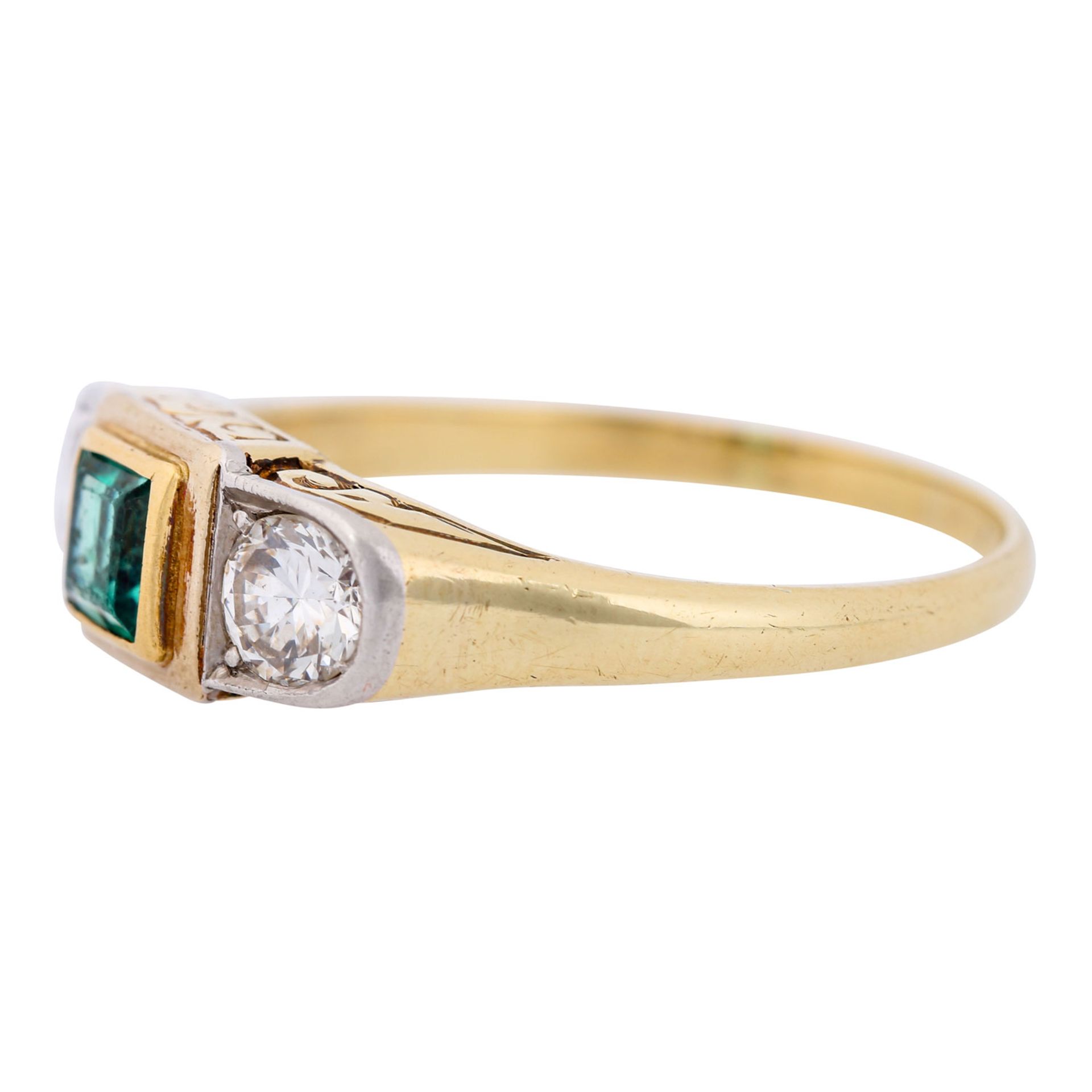 Ring mit Smaragd und 2 Altschliffdiamanten - Bild 4 aus 4