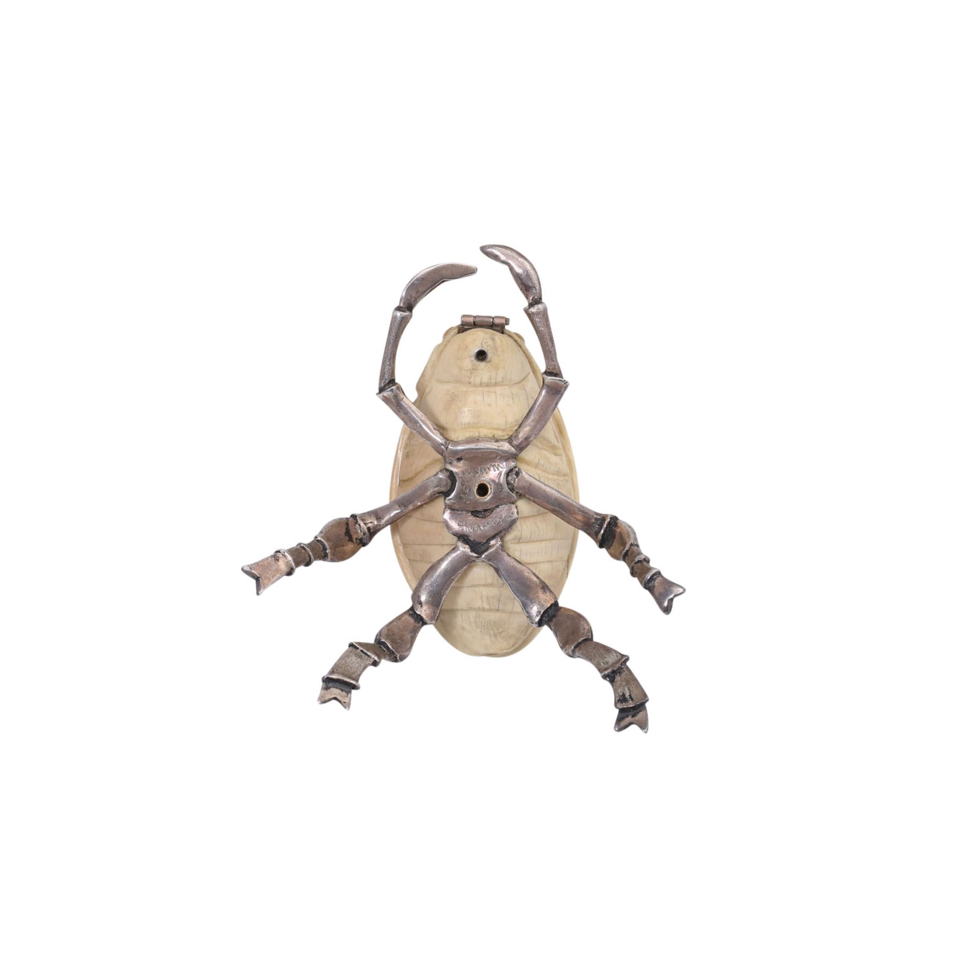 Objekt "Käfer" aus fossilem Bein und Silber, - Bild 2 aus 8
