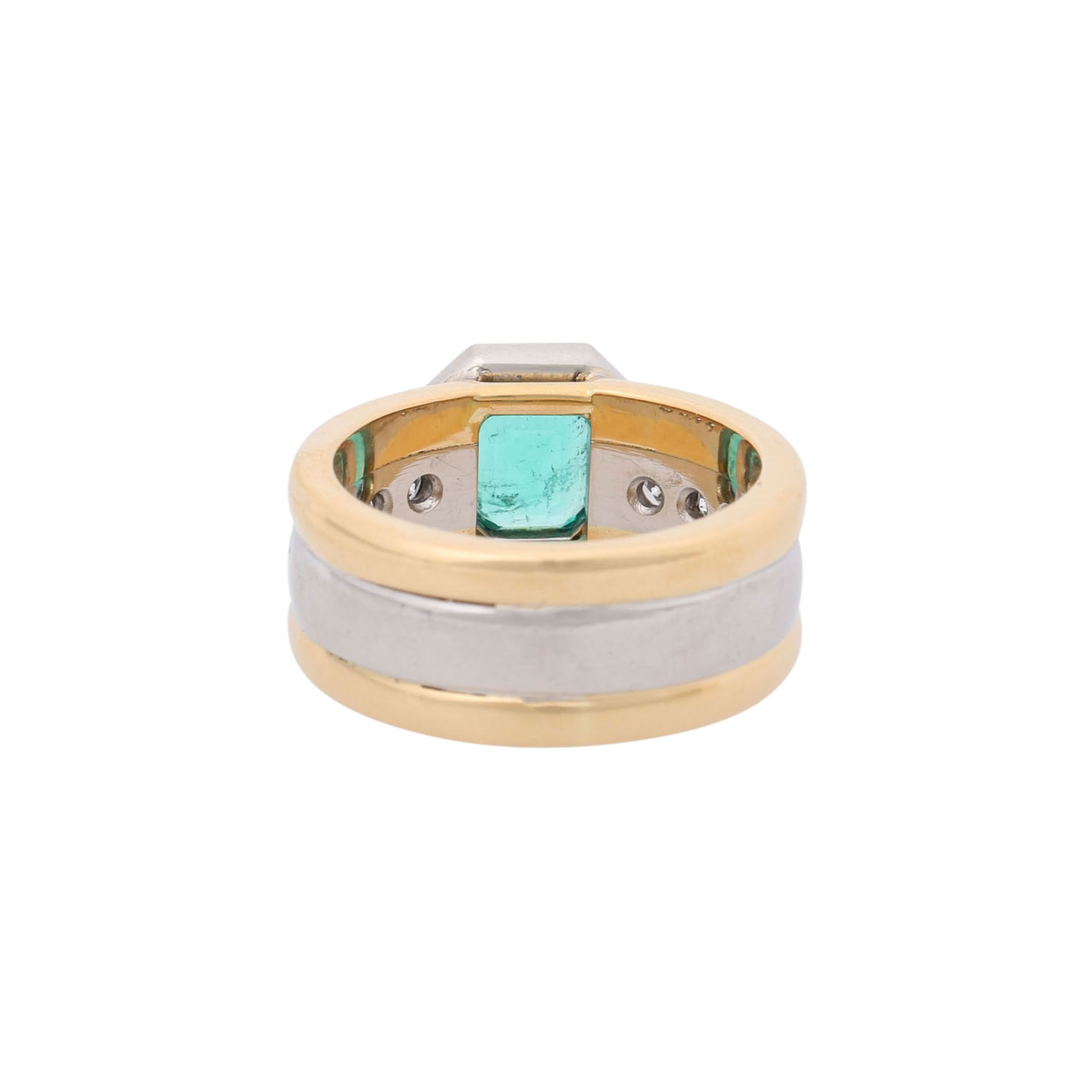 Unikat Ring mit Smaragd ca. 1,2 ct und 8 Brillanten zus. ca. 0,5 ct, - Image 3 of 4