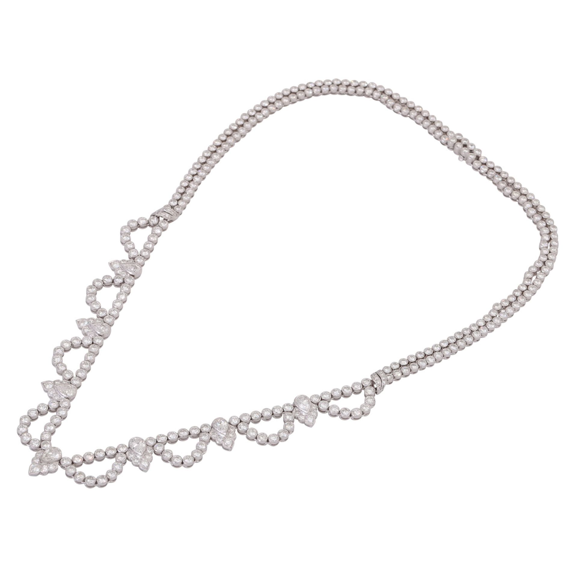 Schönes Diamantcollier komplett ausgefasst mit zus. ca. 14,8 ct, - Bild 3 aus 7