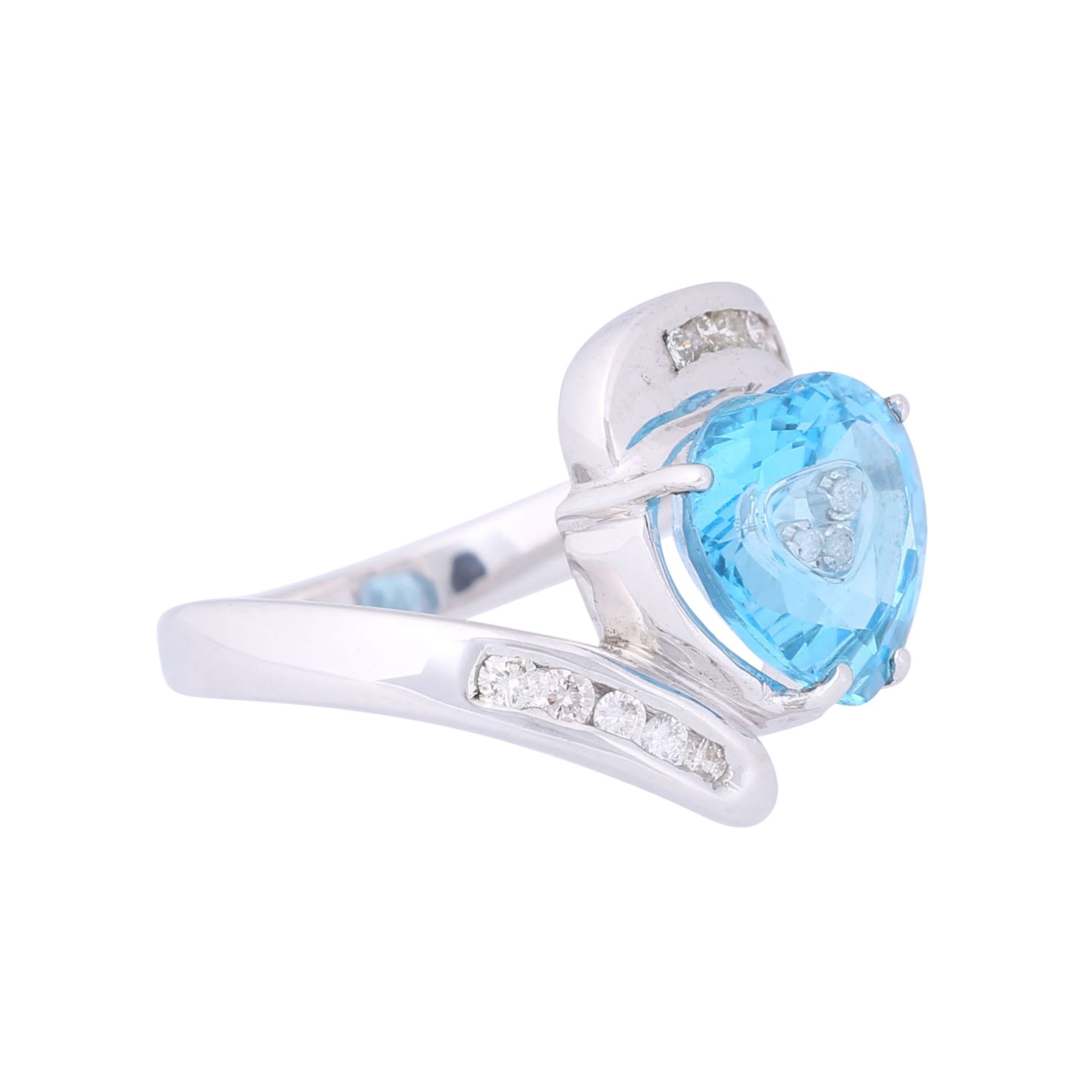 Ring mit Topasherzdoublette und 13 Brillanten zus. ca. 0,013 ct,