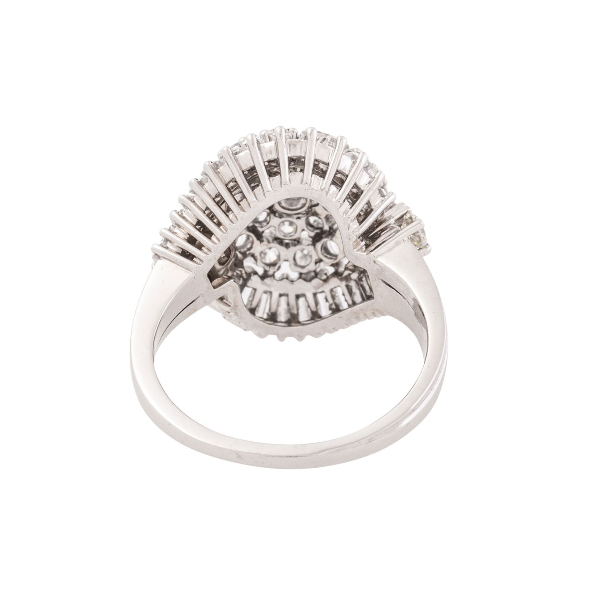 Ring mit Diamanten zus. ca. 3,15 ct,  - Bild 3 aus 4