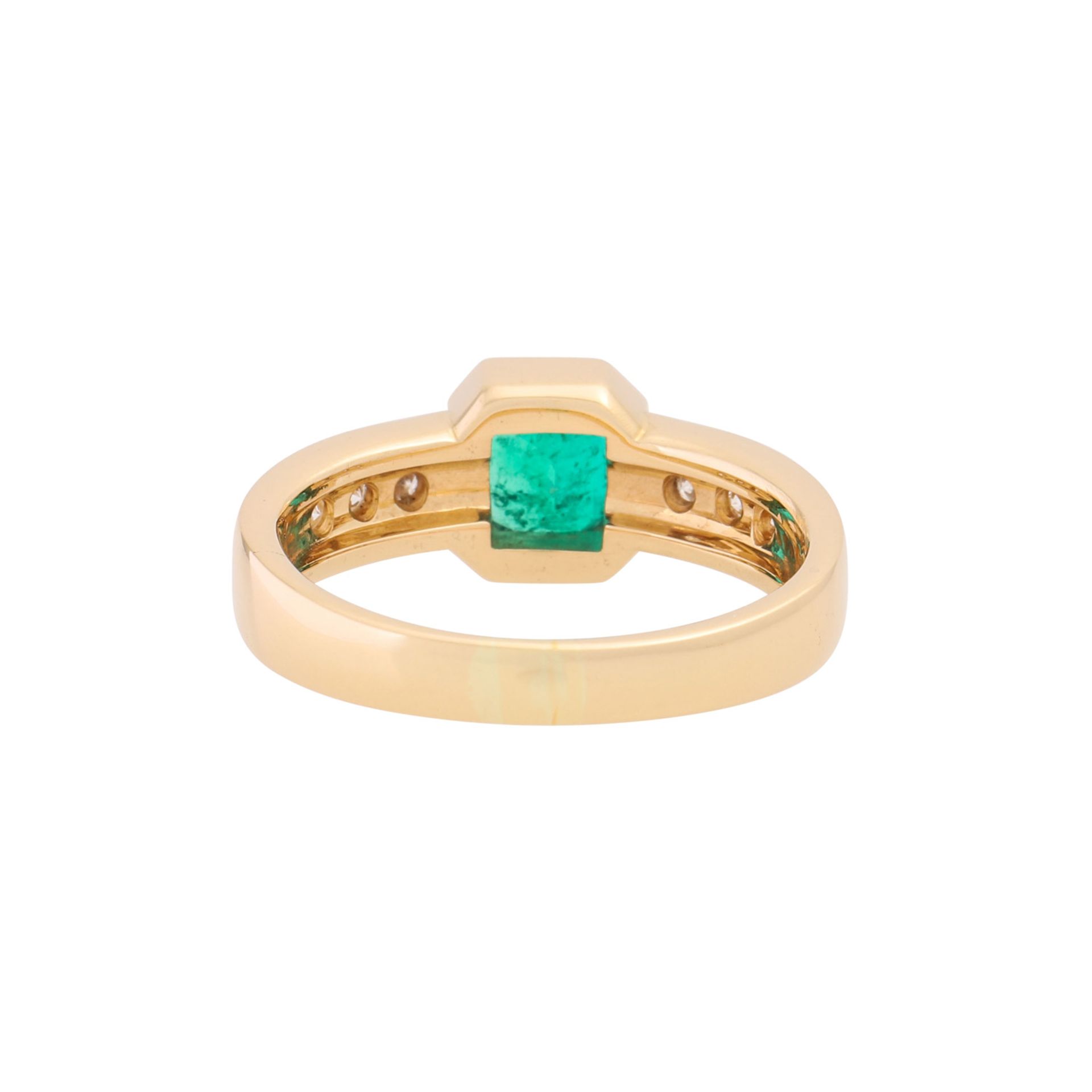 Ring mit Smaragd ca. 1 ct und Brillanten zus. ca. 0,3 ct,  - Bild 3 aus 4