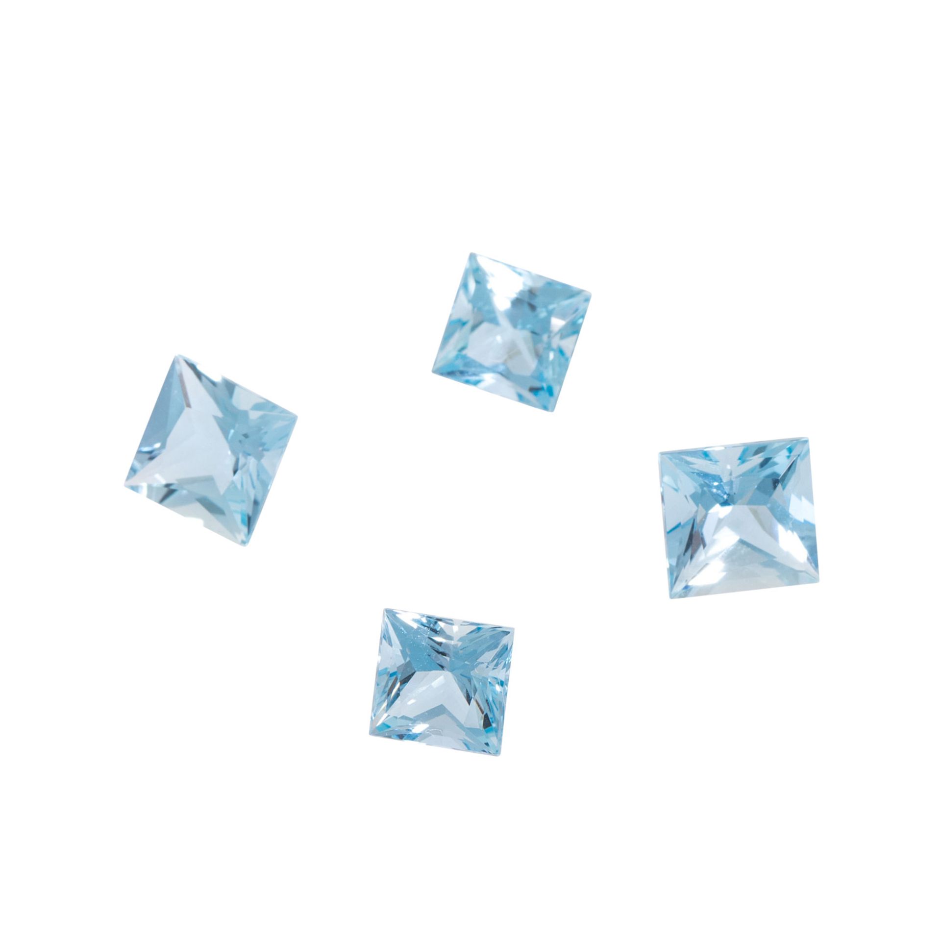 Konvolut 4 Aquamarine zus. 7,9 ct, 