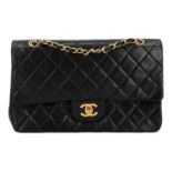 CHANEL VINTAGE Umhängetasche "TIMELESS MEDIUM".