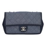 CHANEL Schultertasche "DENIM FLAP WITH MEDALLION", Koll.: 2014.