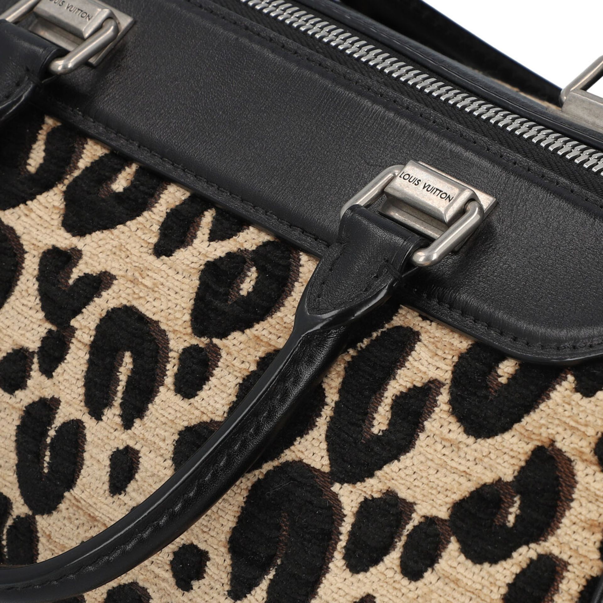 LOUIS VUITTON Handtasche "LEOPARD SPEEDY BAG 30". - Bild 9 aus 9