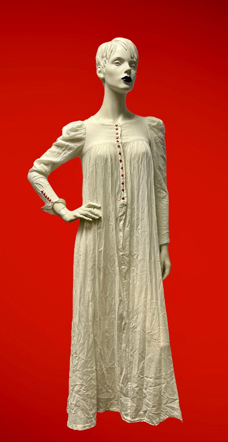 Original BIBA 1973 white cotton maxi dress with red heart buttons. Fits UK 8-10 Original BIBA 1970s - Image 7 of 7
