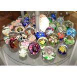 Collection of paper weights to include Selkirk, Perthshire, Eirian and others approx.
