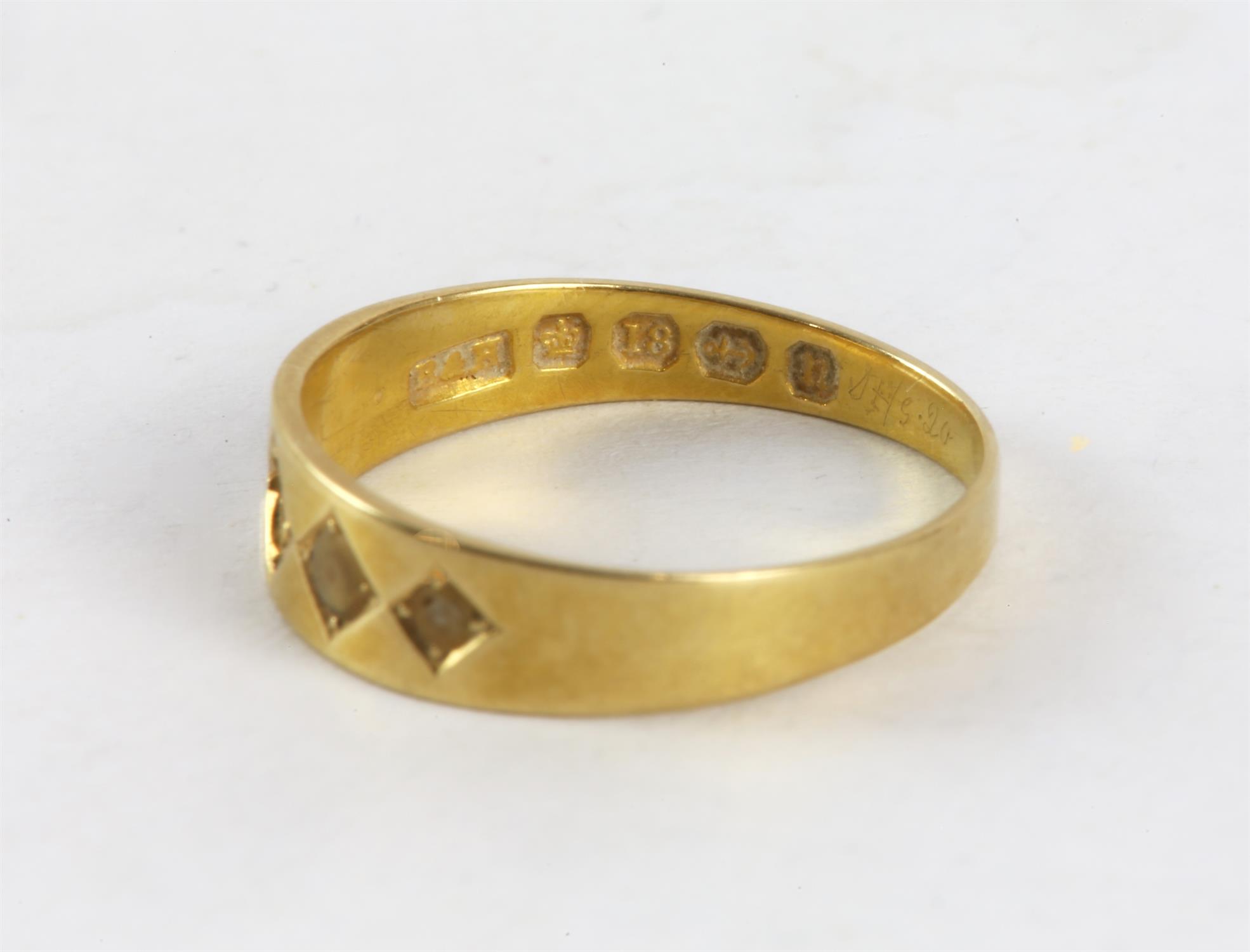 Two stamped 18ct rings, sizes N and M, 3.4 grams - Image 3 of 3