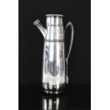 American Art Deco silver plated cocktail shaker/pourer by Wallace, 32cm tall