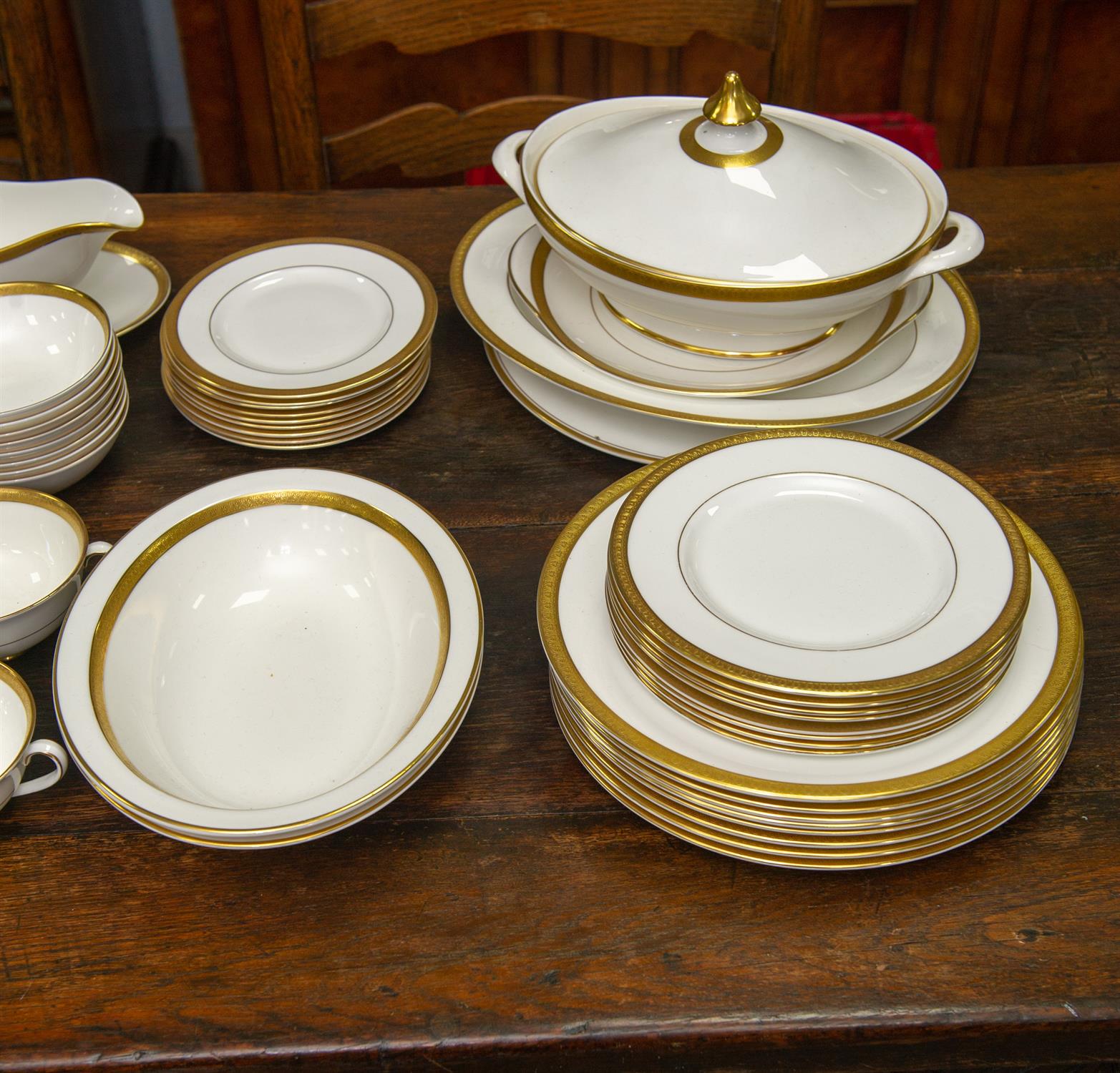 Royal Doulton Royal Gold part dinner and coffee service, printed marks to base, to comprise tea pot - Image 2 of 5