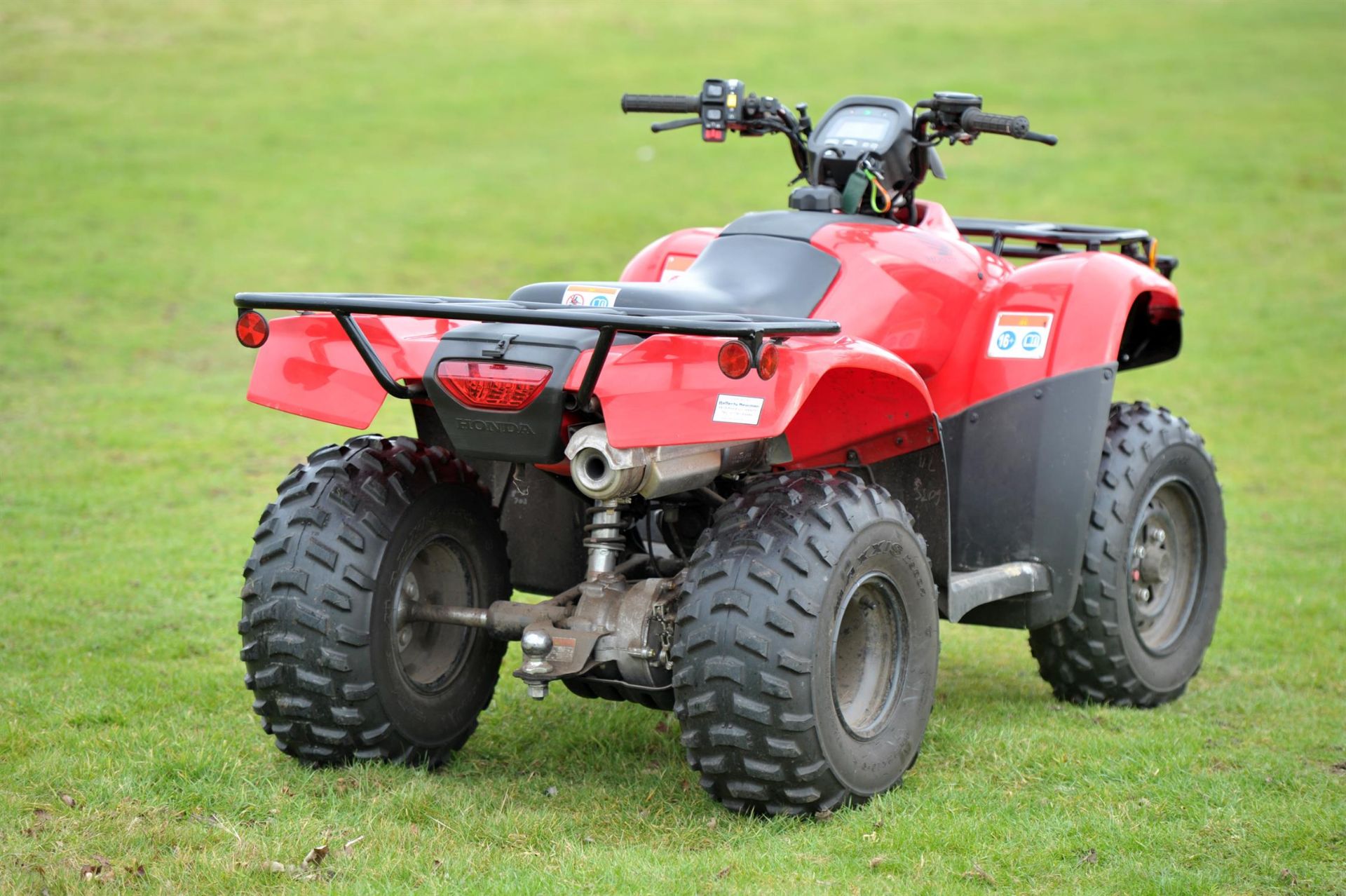 Honda Quad Bike ATV - TRX 250 TEM. Red. 250cc. - All wheel drive Honda Quad bike - One owner quad - Image 12 of 19