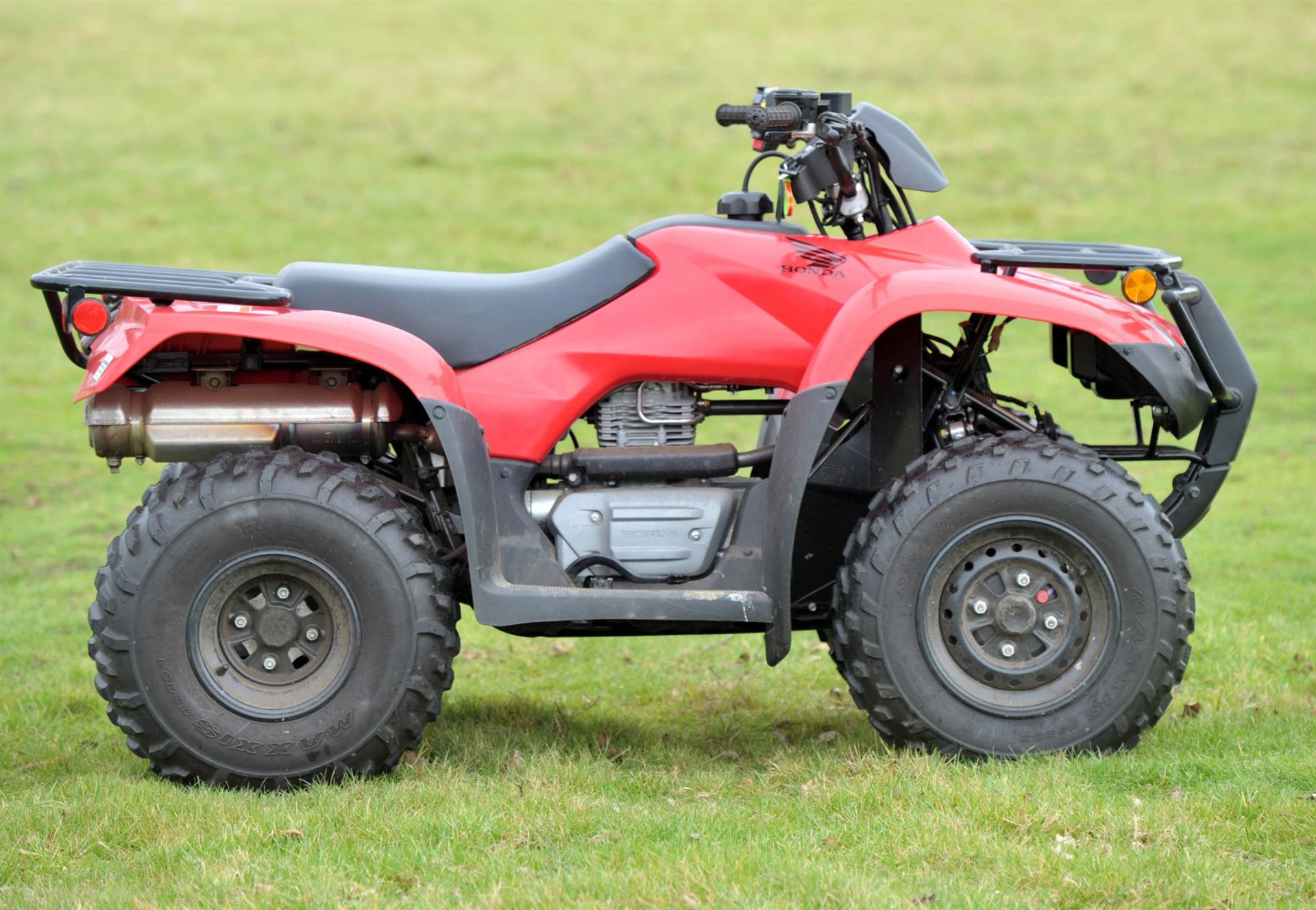 Honda Quad Bike ATV - TRX 250 TEM. Red. 250cc. - All wheel drive Honda Quad bike - One owner quad - Image 4 of 19