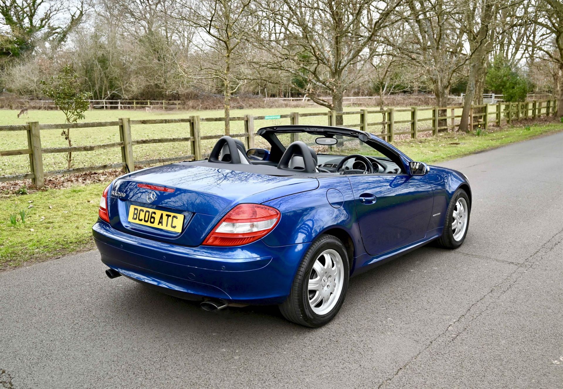 2006 Mercedes Benz SLK 200 Kompressor 1.8 Auto Convertible. Registration number BC06 ATC. - Image 6 of 17