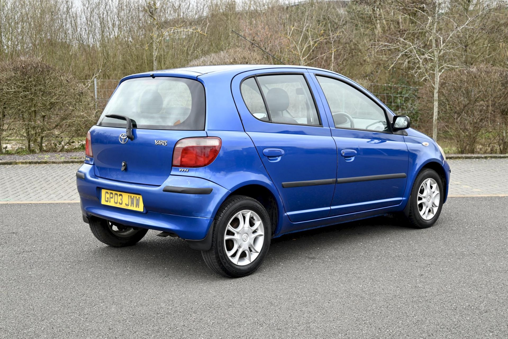 2003 Toyota Yaris 1.0 VVTi Colour Collection 5-door Hatchback. Registration number: GP03 JWW. - Image 10 of 32