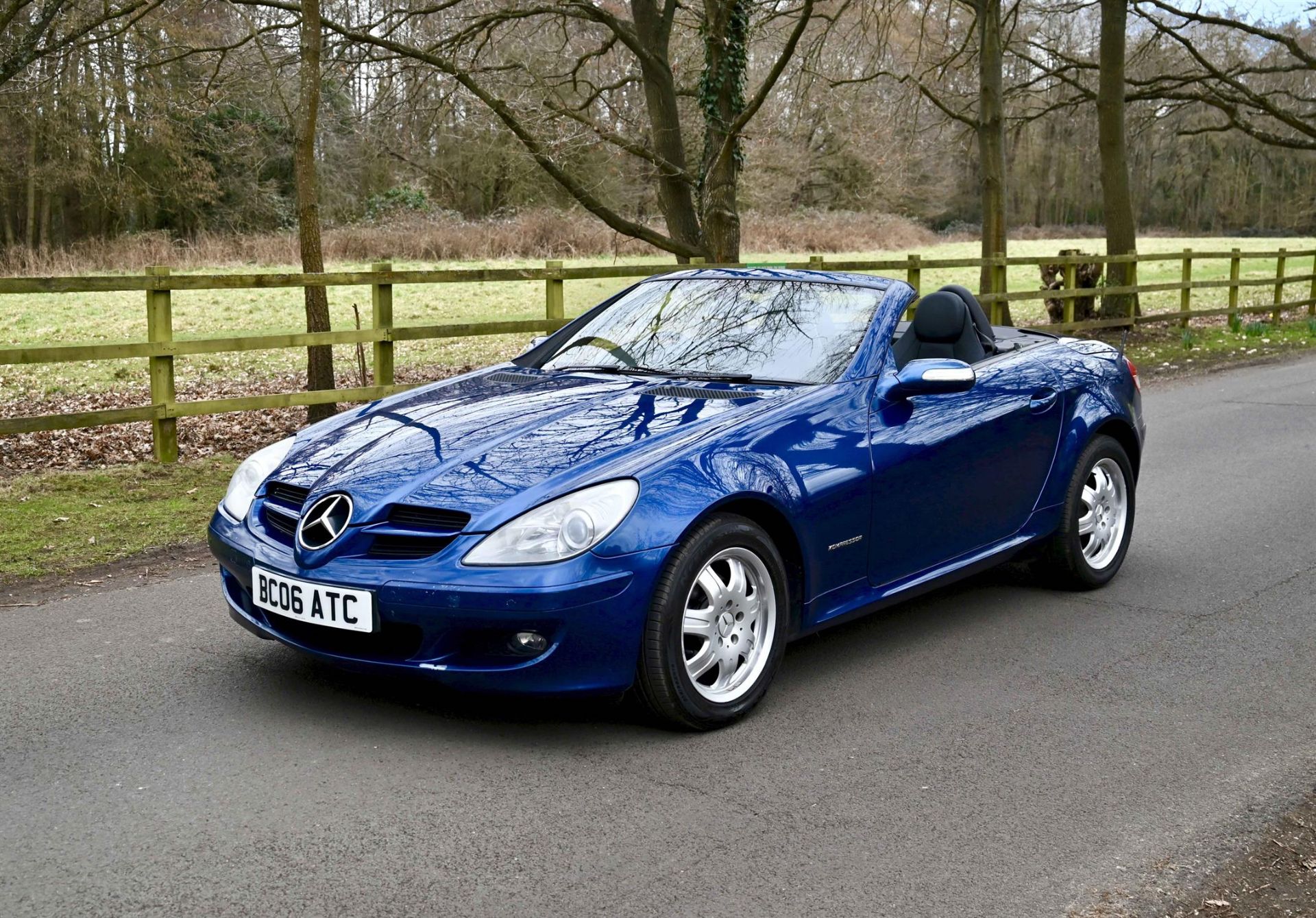 2006 Mercedes Benz SLK 200 Kompressor 1.8 Auto Convertible. Registration number BC06 ATC. - Image 2 of 17