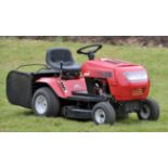 MTD Spider 76 RD Ride on Garden lawn mower. It comes with a grass collection box.