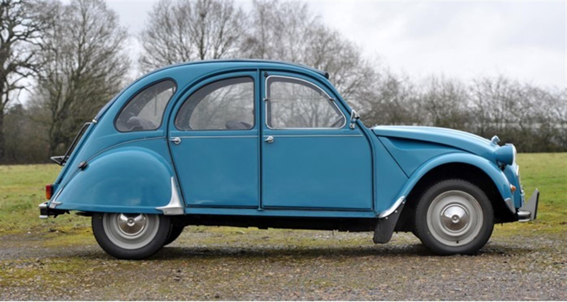 Citroen 2CV 6 Special. 4 door saloon car. 602cc in blue. - Date of first registration 10 January - Image 5 of 18