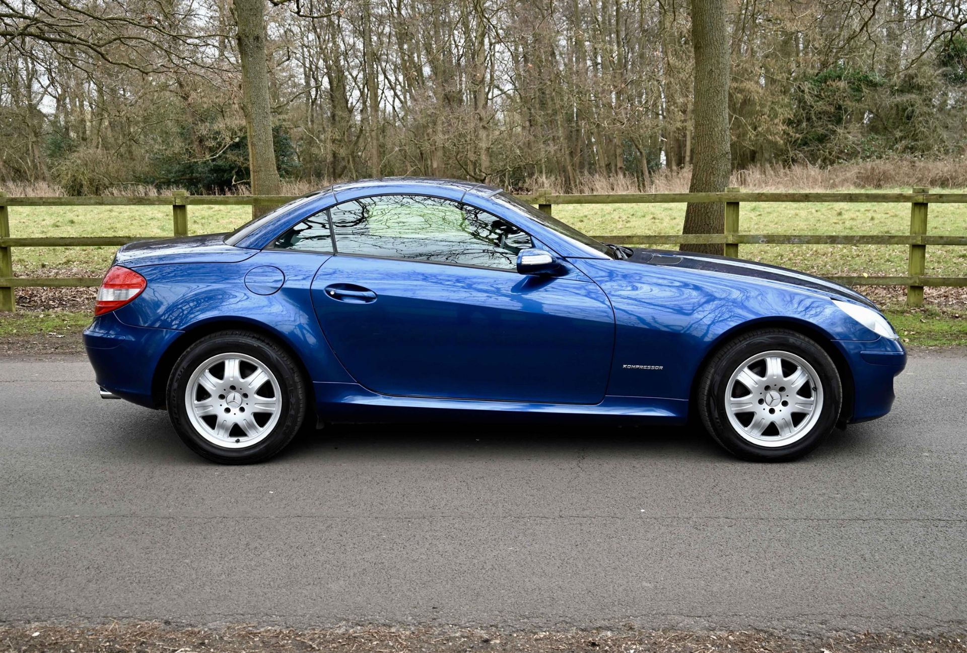 2006 Mercedes Benz SLK 200 Kompressor 1.8 Auto Convertible. Registration number BC06 ATC. - Image 4 of 17