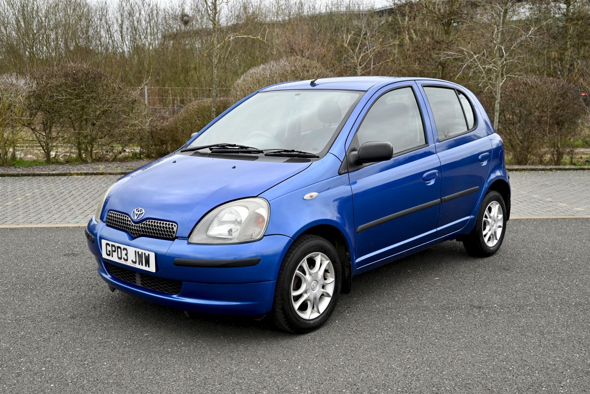 2003 Toyota Yaris 1.0 VVTi Colour Collection 5-door Hatchback. Registration number: GP03 JWW. - Image 9 of 32