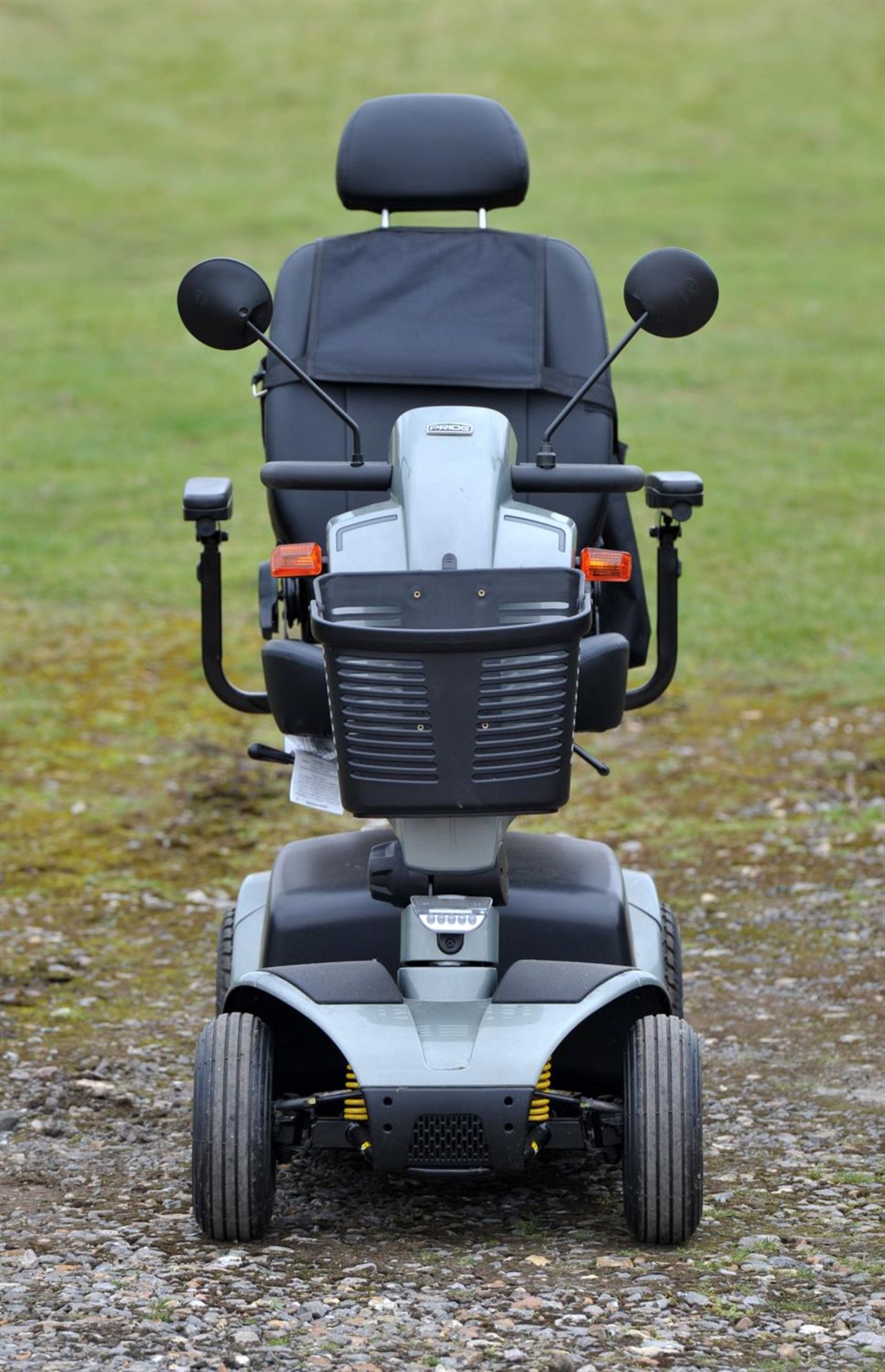 Mobility Scooter, Colt De Lux 2.0, silver chassis 6mph maximum speed. Comes with key and charger, - Image 3 of 8