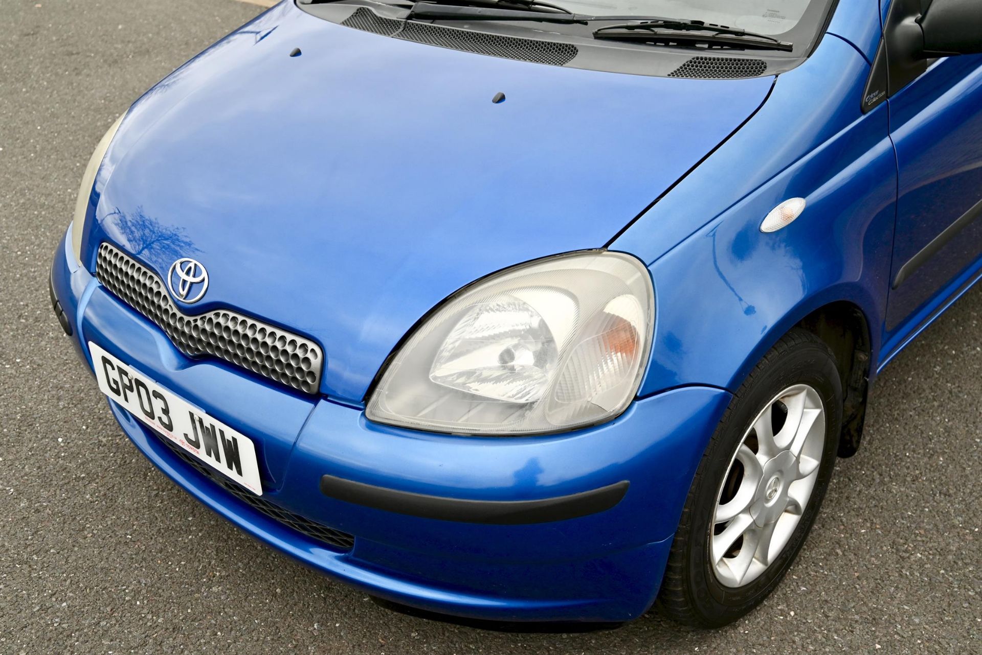 2003 Toyota Yaris 1.0 VVTi Colour Collection 5-door Hatchback. Registration number: GP03 JWW. - Image 7 of 32