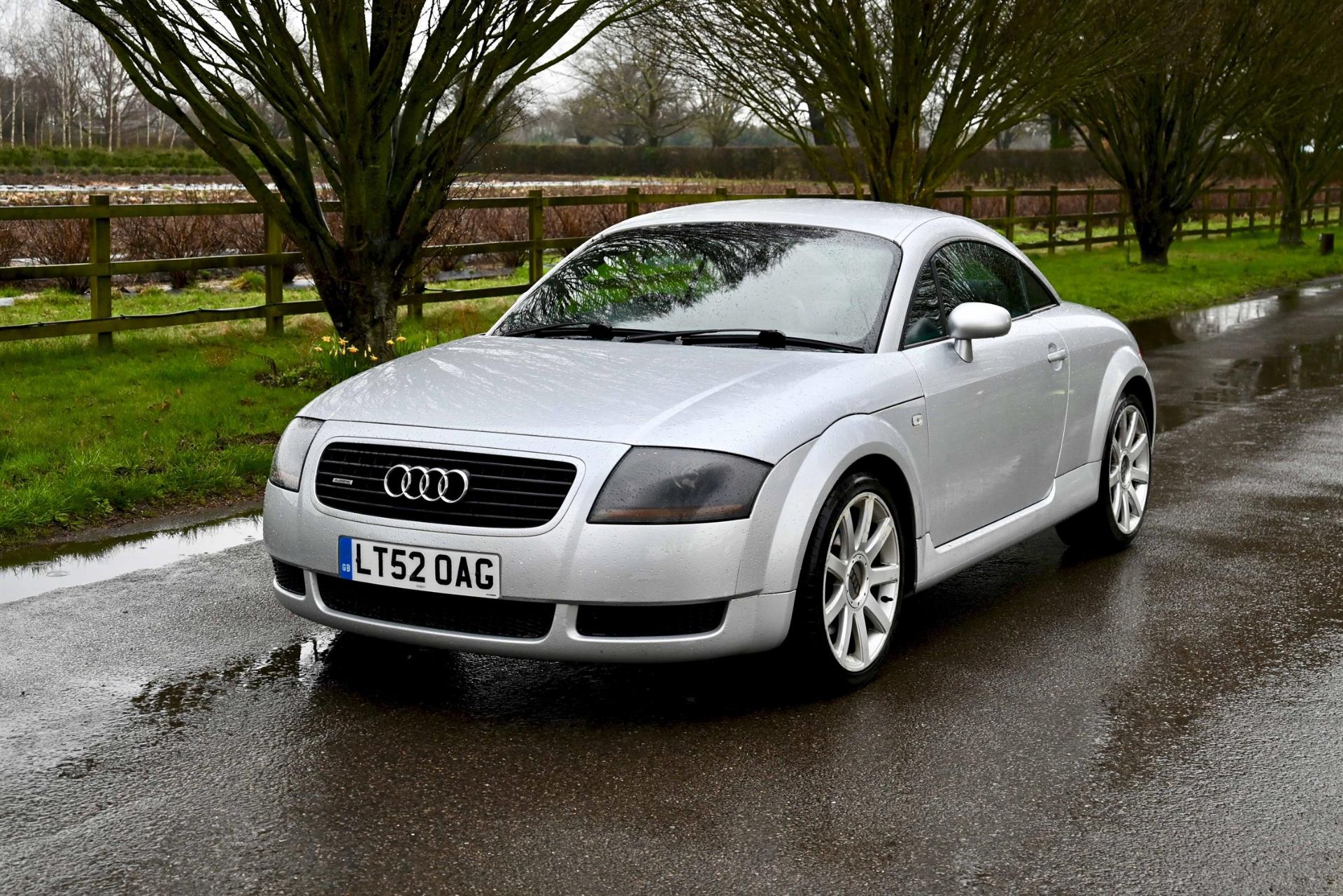 2002 Audi TT 1.8 T Quattro. Registration number LT52 OAG. Metallic Silver with Black leather - Image 5 of 10