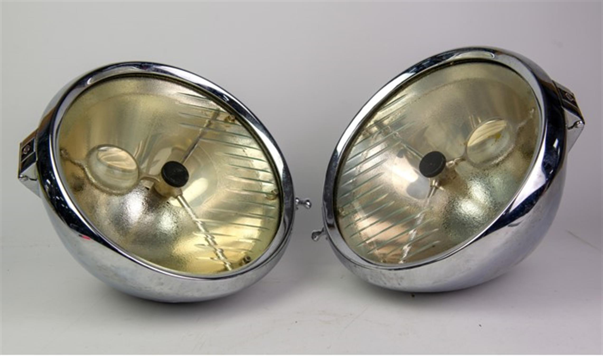 Lucas P100 headlamps - A pair of large car lights with bullseye lenses and chrome shells (2).