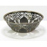 Robert and Belks Victorian silver pierced bowl, Birmingham 1899.