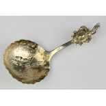 Bird stem decorated silver caddy spoon import London 1898.