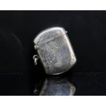 Demi brightcut silver vesta case, Birmingham 1913.