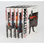 AZZARELLO (Brian). RISSO (Eduardo, Illustrator). 100 Bullets, Deluxe edition. complete in 5 volumes,