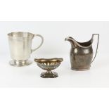 George V tapering silver mug by J B Chatterley & Sons Ltd, London 1935 10.8oz 337gm,