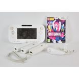 NINTENDO Wii-U Gamepad & Accessories + Just Dance 4 (Wii) (PAL)