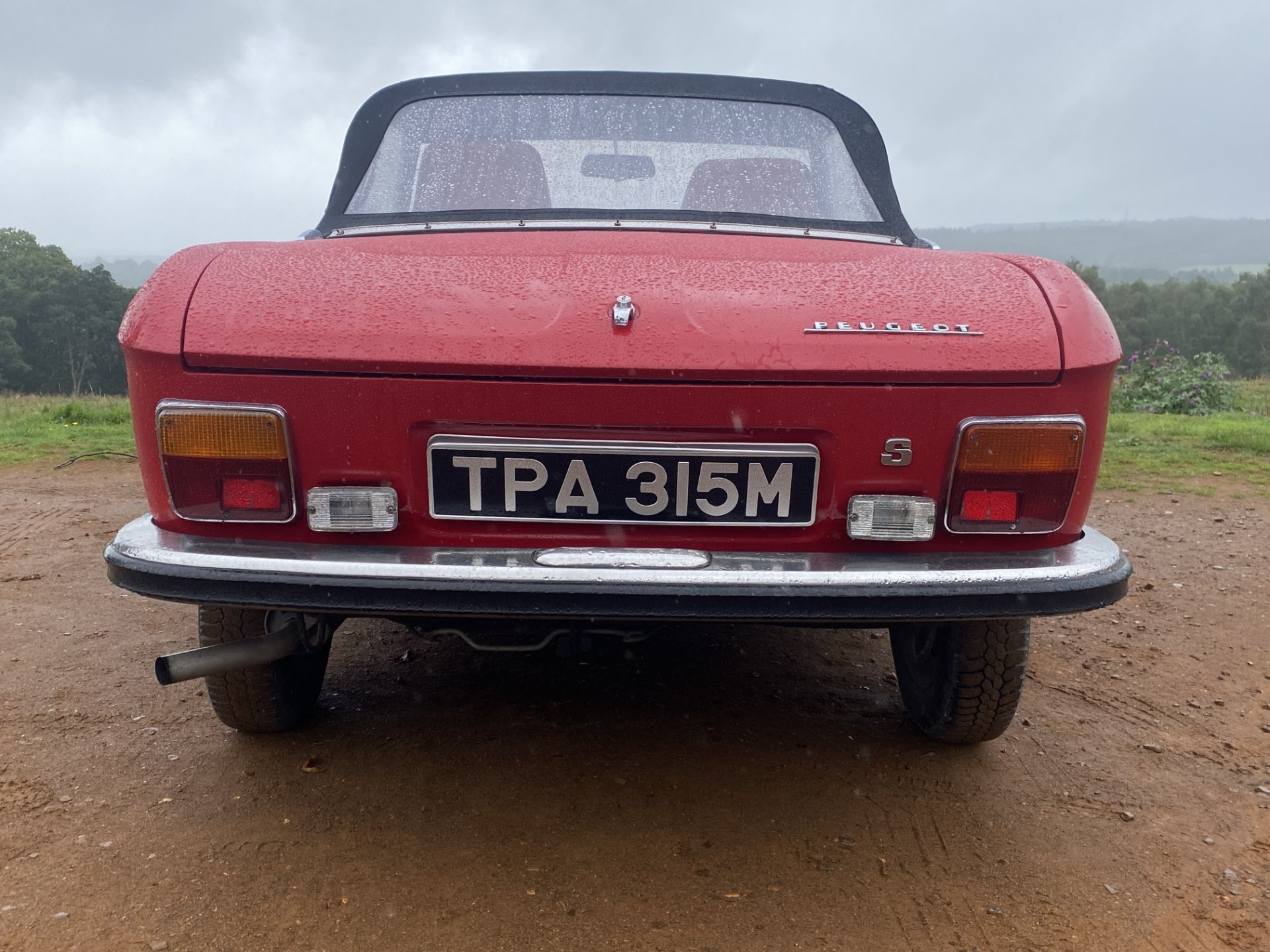 Peugeot 304 Convertible. Registration number: TPA 315M. Rare RHD drive model with 82,696 miles from - Image 13 of 14