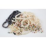 Selection of mainly pearl jewellery including eight necklaces, a bracelet and a quantity of stud