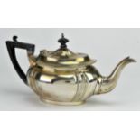 George V oval silver teapot Sheffield 1919, 11oz 353gm Gross