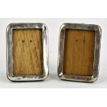 Pair of Chester silver photo frames. 1916.