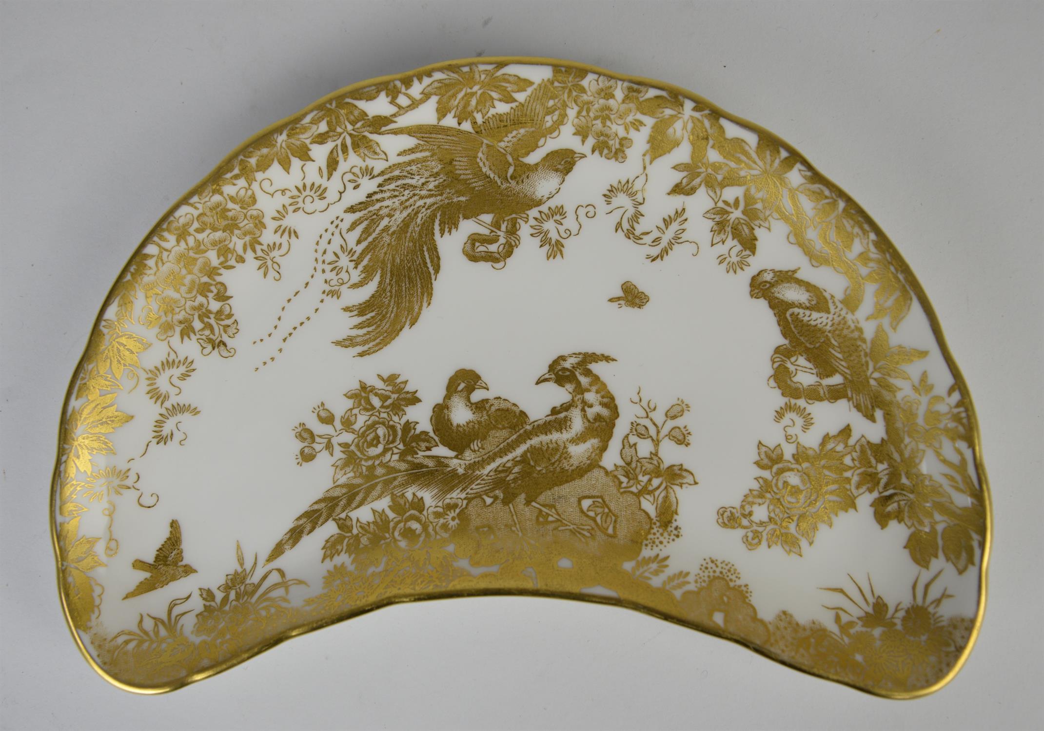 Royal Crown Derby, a part dinner service in the Gold Aves pattern, printed marks to base, - Image 37 of 38